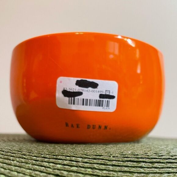 Rae Dunn ceramic orange scented candle with Hocus Pocus on the side NWT - Picture 4 of 6